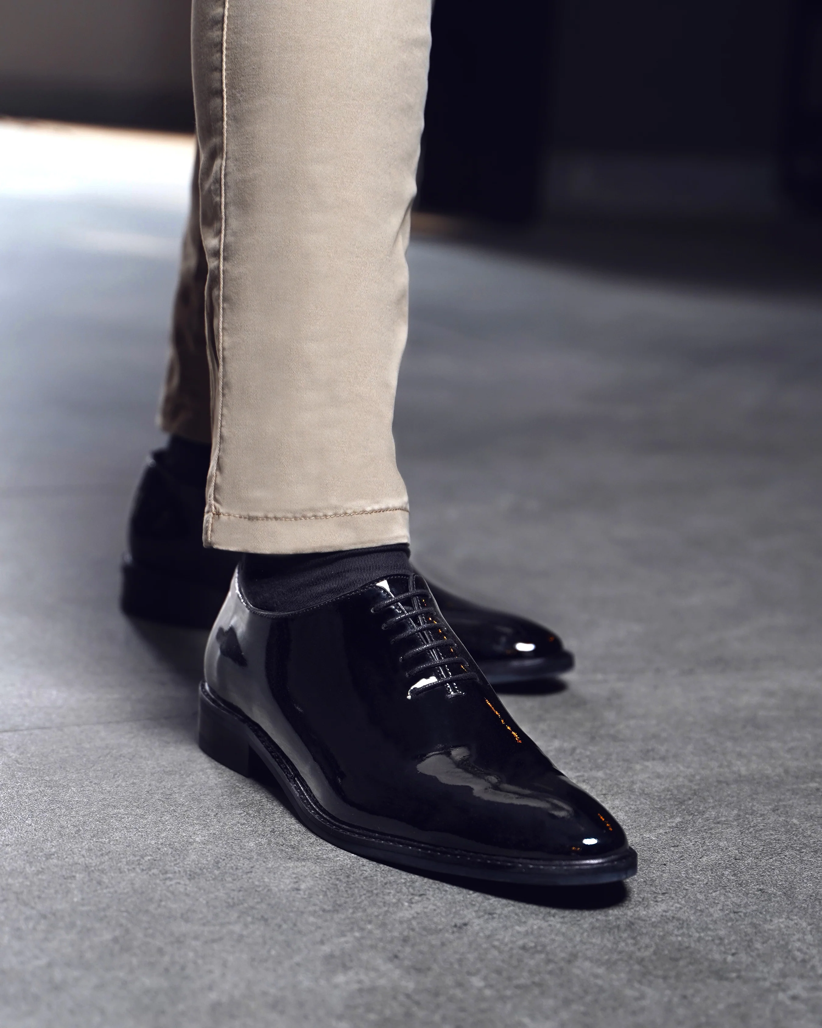 Carmelo - Men's Black Patent Leather Wholecut Shoe - Image 4