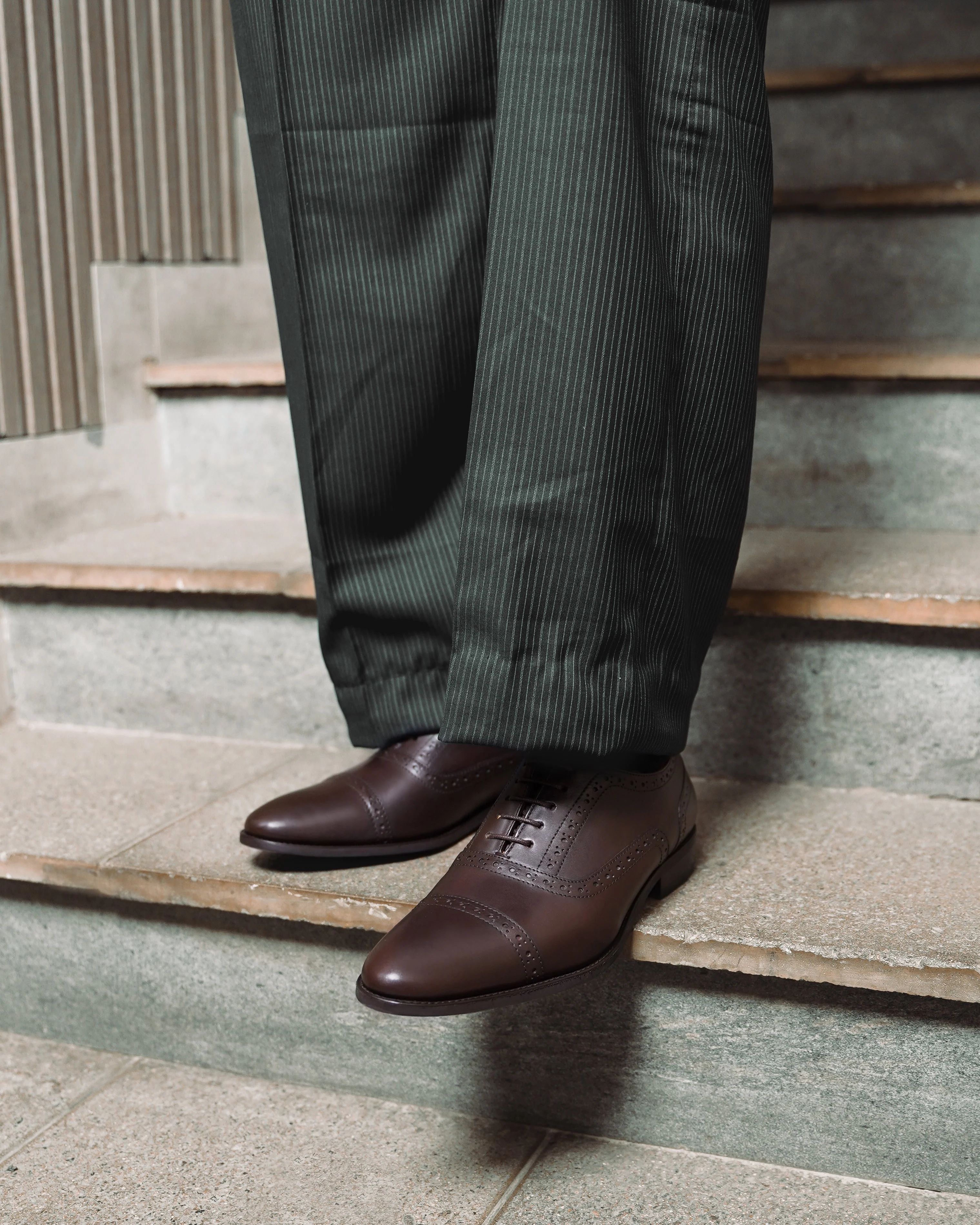 Richmond - Men's Dark Brown Calf Leather Oxford Shoe - Image 6
