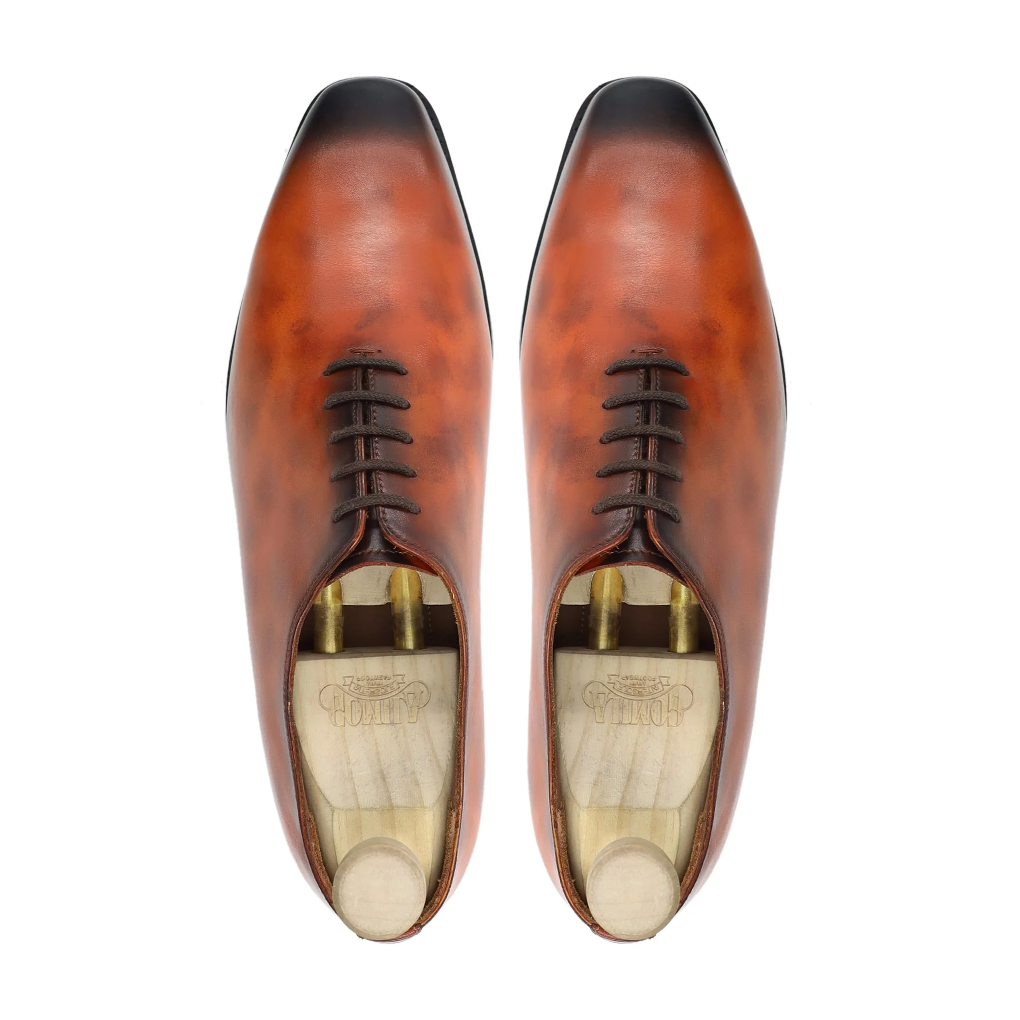 Turku - Men's Burnished Tan Calf Leather Wholecut Shoe - Image 3